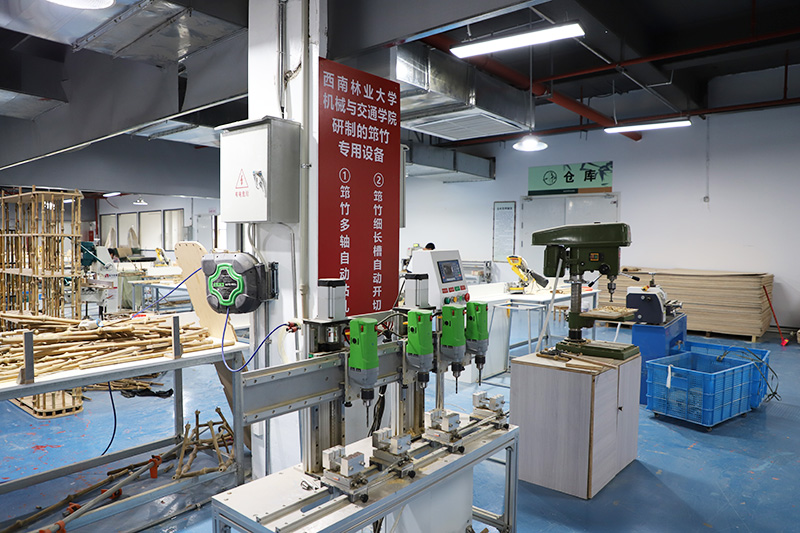 竹海“鏈”金山 就業(yè)幫扶車(chē)間的數(shù)字蝶變與電子商務(wù)服務(wù)賦能